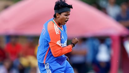 IND W vs SL W Deepti Sharma, Deepti Sharma record, IND vs SL women T20, Deepti Sharma Megan Schutt, India Women vs Sri Lanka Women