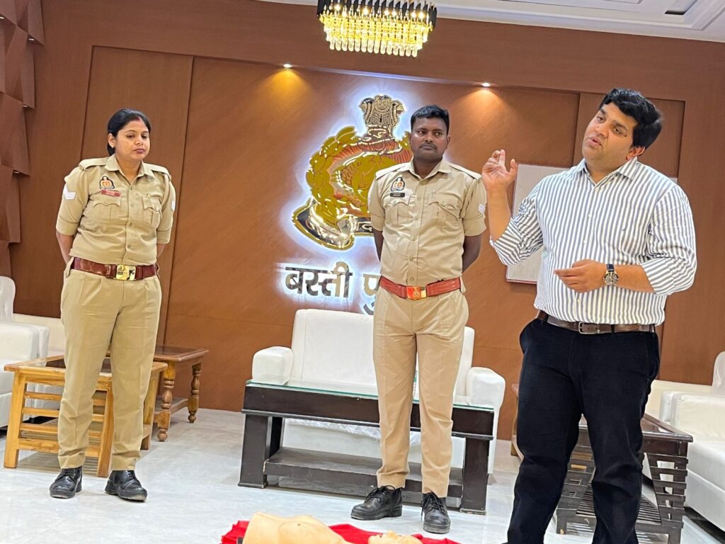 बस्ती पुलिस लाइन CPR प्रशिक्षण