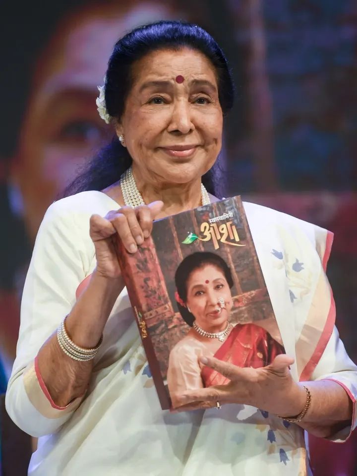 Asha Bhosle Death News