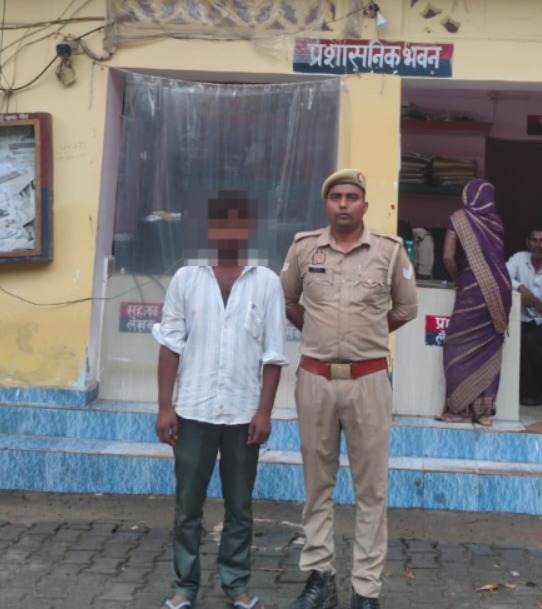 गौर पुलिस डॉ. भीमराव अंबेडकर प्रतिमा अपमान